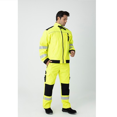 Polycotton antistatic suit